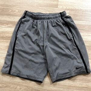grey men’s athletic nike shorts